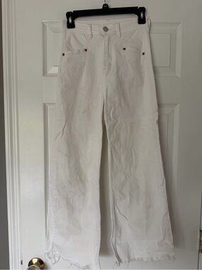 White Wide-Leg Women's Jeans